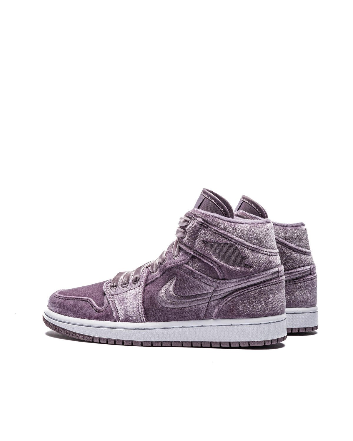 wmns air jordan mid se